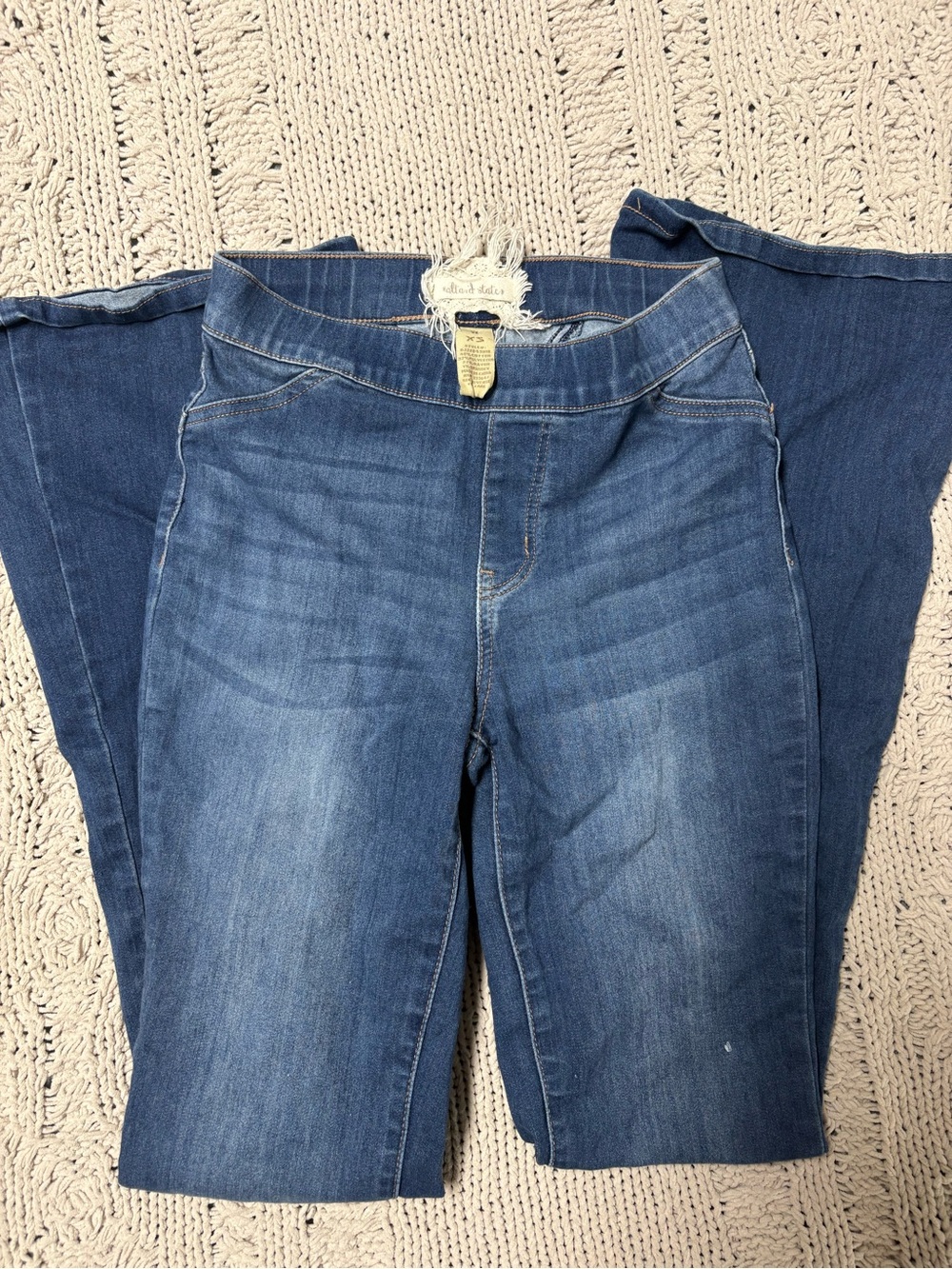 Altar'd State Medium Blue Stretch Jeggings